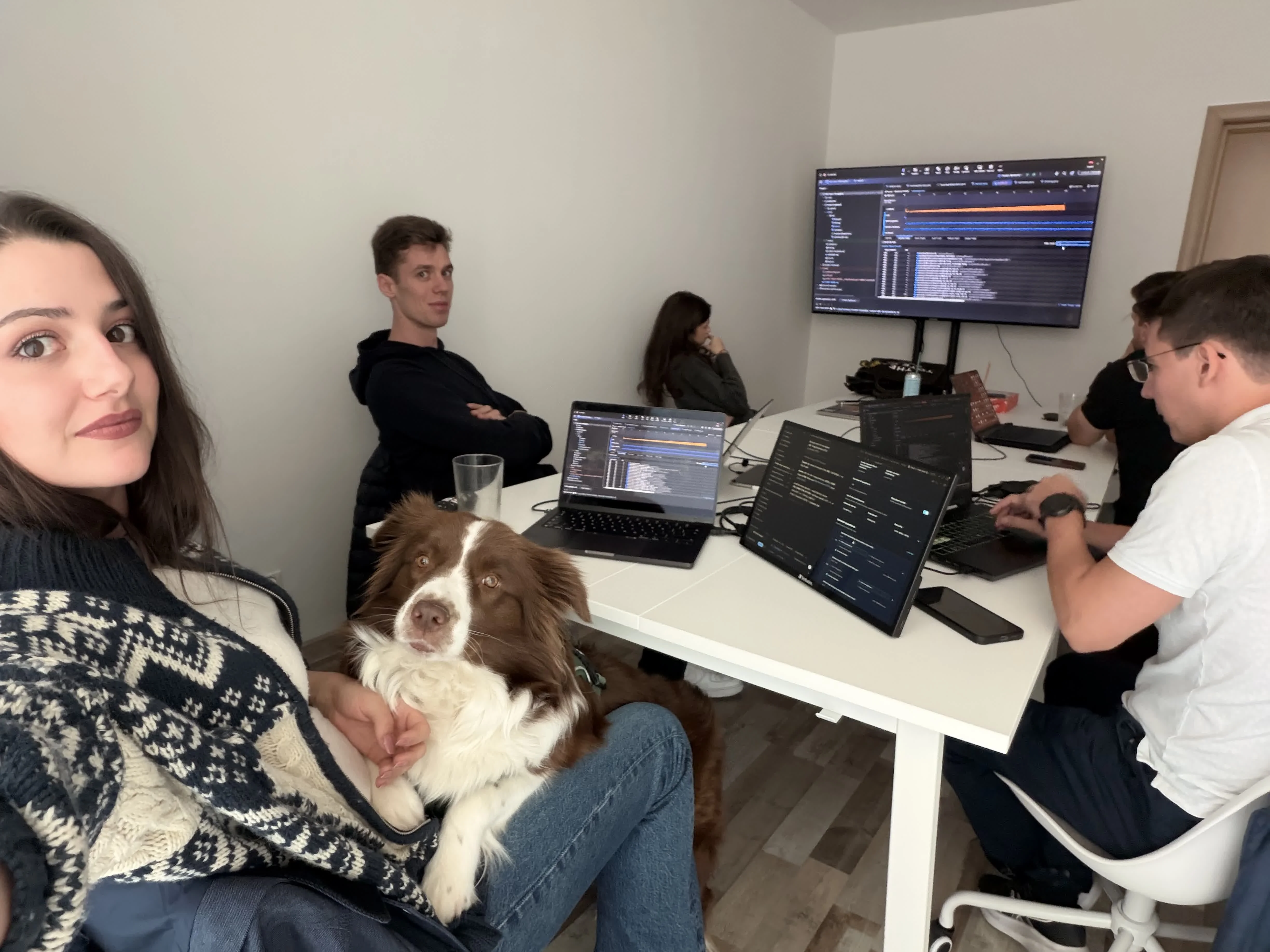 Hands-on workshop with the team at the shared table: TV, laptops and demo hardware
